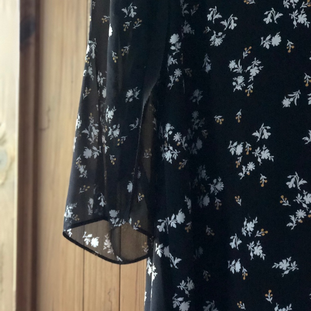 Shift dress - Picture 3 of 5